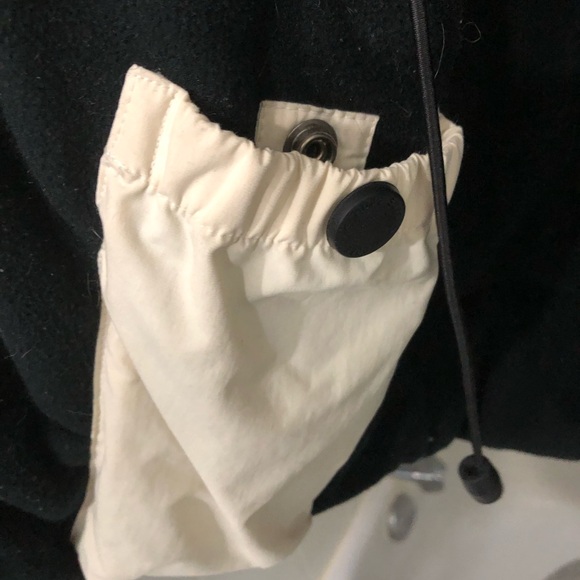 Hugo Boss luxury chic winter sport parka - Picture 9 of 10